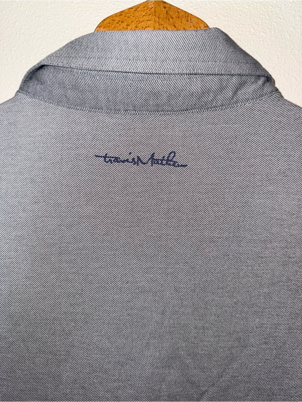 TRAVIS MATHEW Striped Polo in Gray with Blue and White Stripes Size Medium - Picture 4 of 5